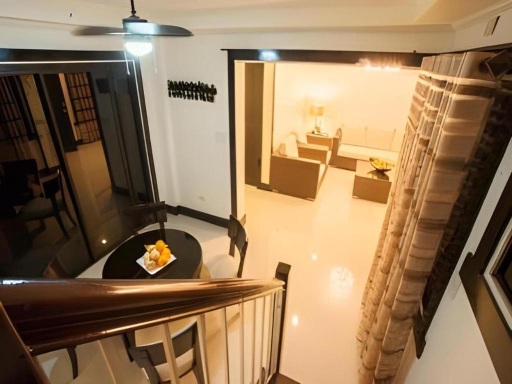 L Square Hotel Tarlac City Exteriér fotografie